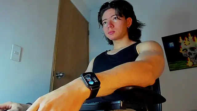 AngelBennet  online show from November 6, 9:45 am