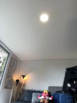 DimitriSullivan  online show from February 25, 3:46 pm