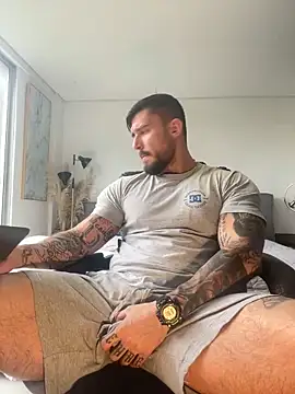 DimitriSullivan  online show from February 20, 1:13 pm