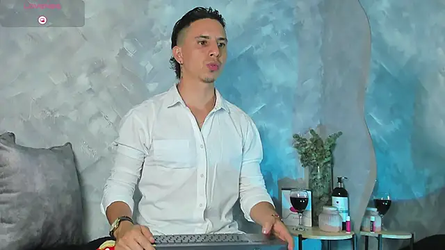 Snapshot of -Bruno-Bs chatting on September 25, 1:48 am -Bruno-Bs online show from September 25, 1:48 am