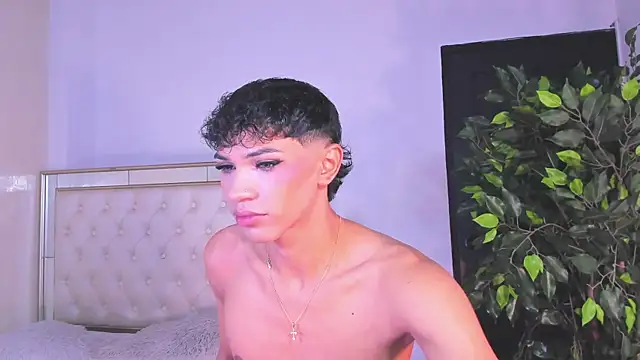 im sebaslopez online show from March 1, 8:08 pm