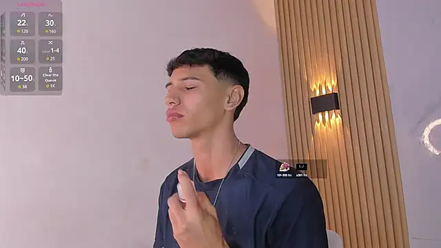 im sebaslopez online show from February 19, 3:28 am