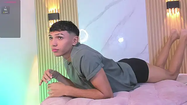 im sebaslopez online show from January 16, 12:34 am