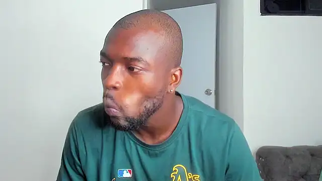 Dylan Taylor online show from April 4, 11:18 am