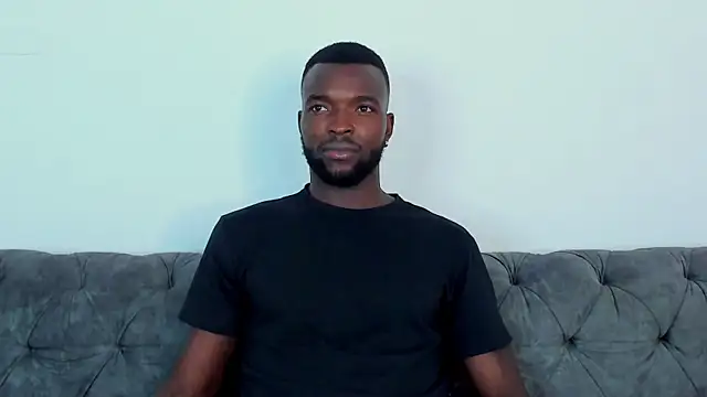 Snapshot of Dylan_Taylor chatting on October 17, 3:32 am Dylan Taylor online show from October 17, 3:32 am