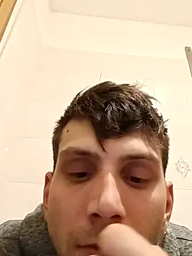 dariodario online show from December 19, 11:46 pm