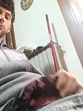 dariodario online show from February 18, 9:21 am