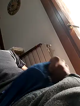 dariodario online show from February 17, 8:30 am