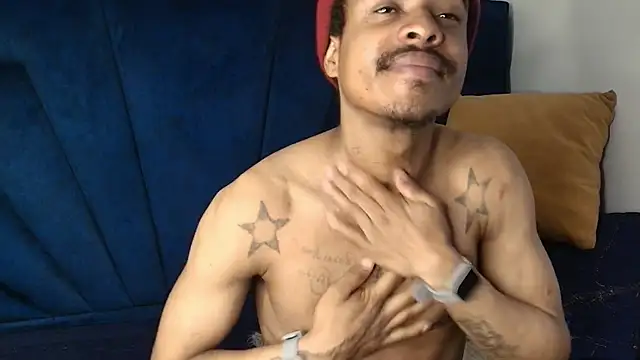 Bigote Big0357 online show from October 3, 8:41 am