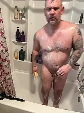 TwoFarty240 online show from April 29, 3:27 pm