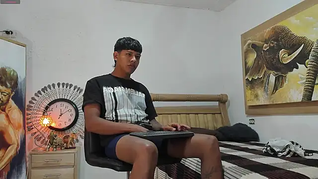 mr stiven  online show from May 26, 4:30 am