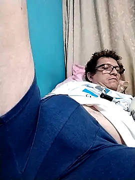 Bombi22 online show from February 16, 6:54 am