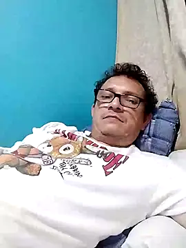 Bombi22 online show from January 13, 3:34 am