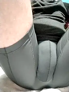 Bombi22 online show from March 8, 4:20 am