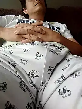 Bombi22 online show from March 13, 5:39 pm