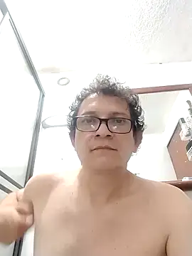 Bombi22 online show from October 2, 11:25 am