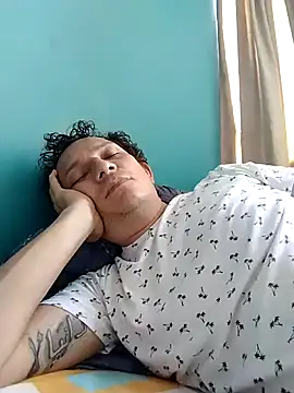 Bombi22 online show from February 12, 3:38 pm