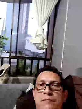 Bombi22 online show from December 13, 10:45 pm