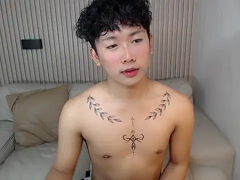 dangerzone0122 online show from July 3, 4:56 pm
