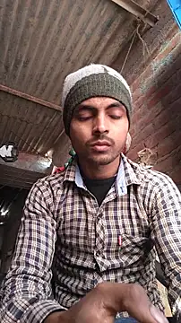 Suraj223kumar online show from December 5, 2:51 am