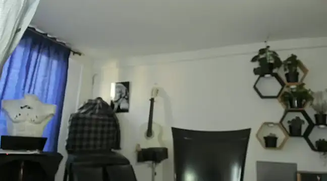 Snapshot of Antonello_Vannucci chatting on March 10, 10:34 pm Antonello Vannucci online show from March 10, 10:34 pm