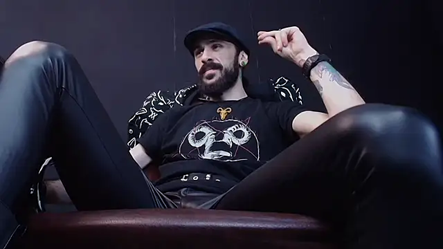 AxelColton online show from January 30, 6:46 am