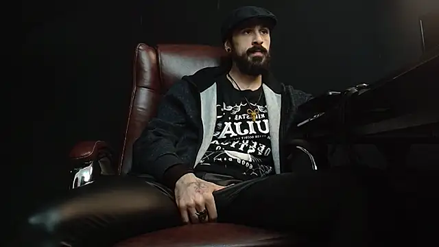 AxelColton online show from January 11, 6:14 am