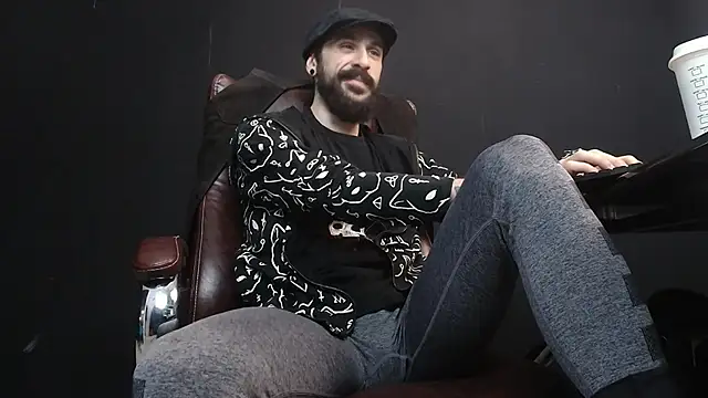 AxelColton online show from February 9, 6:01 am