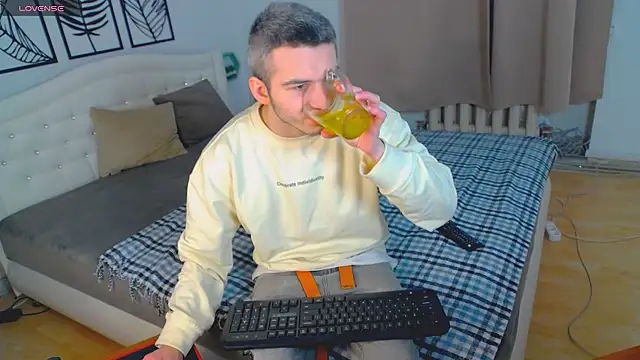 Devin Jay online show from January 30, 7:59 pm