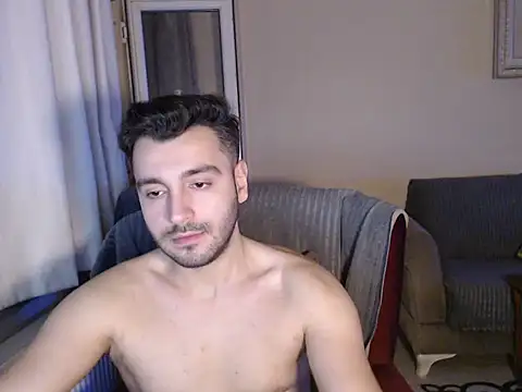 handsomeee04 online show from November 1, 11:09 pm