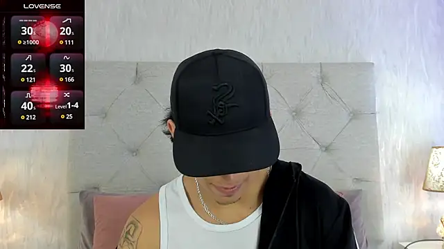 jason hanks8 online show from February 6, 12:59 pm