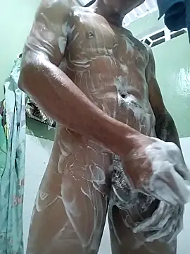 Snapshot of crazysex095 chatting on October 2, 10:58 pm crazysex095 online show from October 2, 10:58 pm