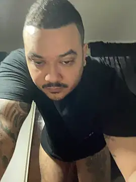 El Titan1998 online show from March 3, 12:32 pm