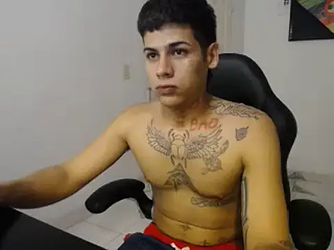 Clyde019 online show from January 13, 1:56 am