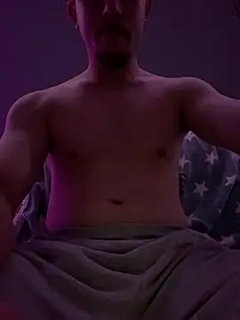 Snapshot of couplehot992 chatting on December 21, 5:51 pm couplehot992 online show from December 21, 5:51 pm