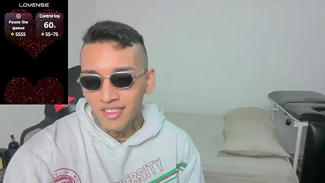 David Adams2003 online show from February 20, 1:40 pm