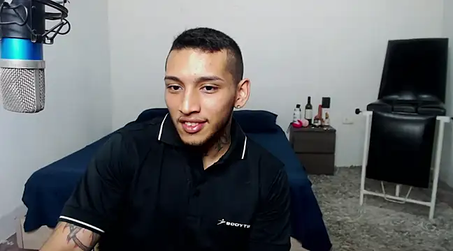 David Adams2003 online show from March 19, 2:57 pm