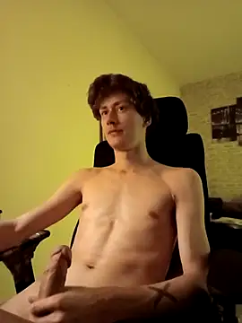 HalloMarcy online show from November 4, 4:41 pm