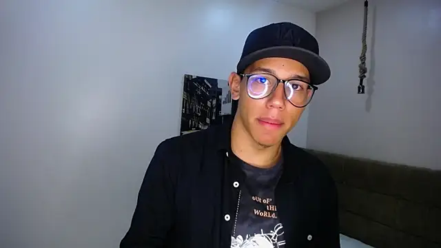 RyanPricee online show from January 18, 8:09 pm