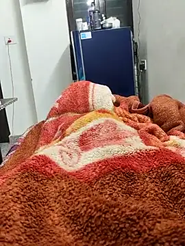 indian lover3 online show from December 29, 4:30 pm