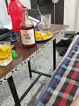 indian lover3 online show from February 1, 4:44 pm