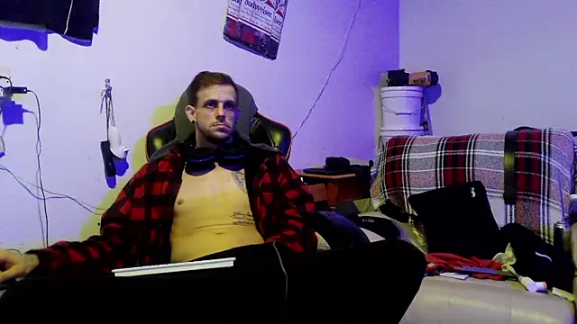 JamesMichael88 online show from February 24, 5:42 pm