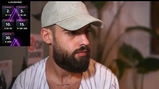 HairyRobxxx online show from November 1, 4:00 pm