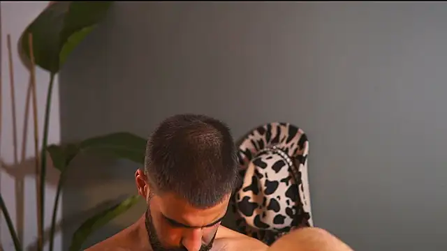 HairyRobxxx online show from September 18, 3:47 pm