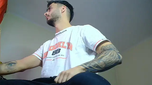 XanderCage99 online show from January 29, 5:51 am