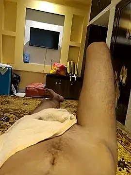 Snapshot of Slim_to chatting on November 2, 12:37 am Slim to online show from November 2, 12:37 am