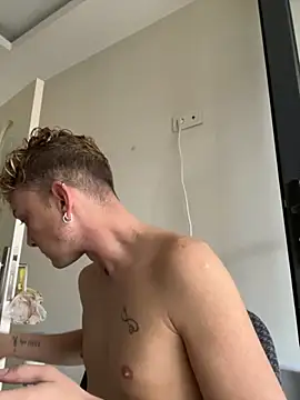 verici34 online show from November 23, 7:08 am