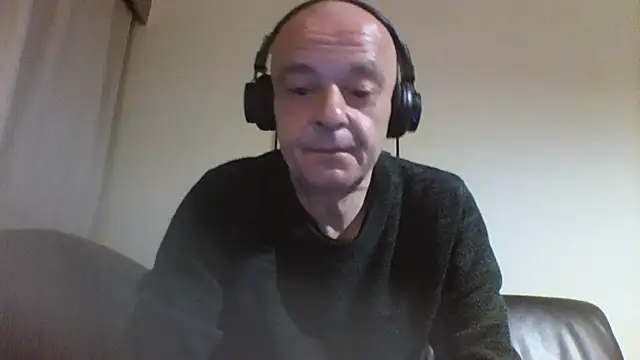 horndude187187 online show from January 3, 1:05 am