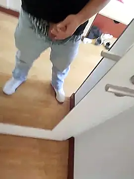 frankthefuck69 online show from September 29, 2:57 pm