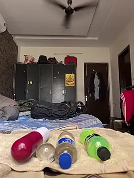 bottomssr online show from February 24, 4:24 am